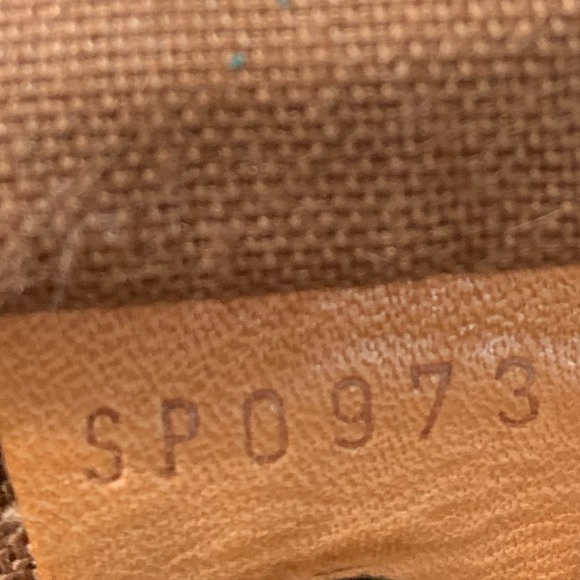 Authentic Louis Vuitton Monogram speedy 30 - Picture 8 of 8